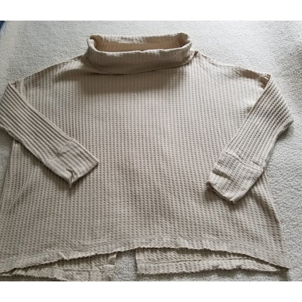 Free People Juicy Long Sleeve Stone Cold Beige Waffle Knit Cowl Neck Size M - Picture 5 of 9